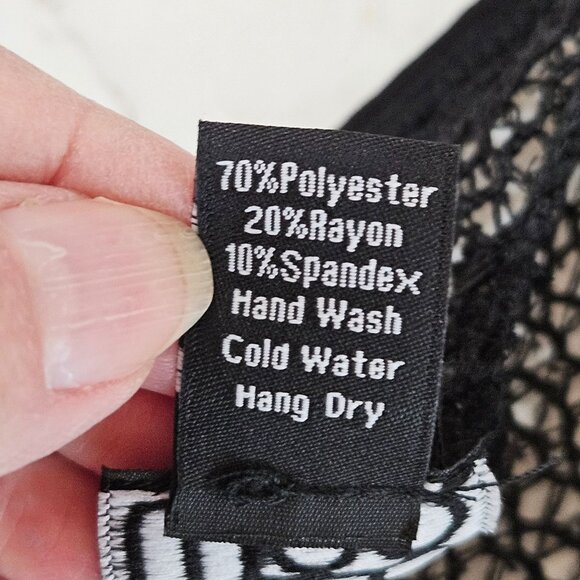 Clara Sunwoo Duster Cardigan XL Black Abstract Gold Mesh Sequin Embellished - Picture 10 of 12